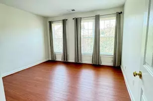 1811 Fallbrook Ln, Vienna, VA 22182 - Photo 14