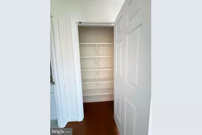1811 Fallbrook Lane, Vienna, VA 22182 - Photo 16