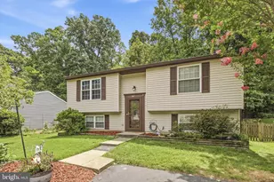 8417 Great Lake Ln, Springfield, VA 22153 - Photo 2