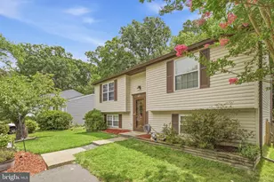 8417 Great Lake Ln, Springfield, VA 22153 - Photo 4