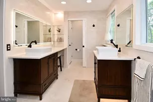 12134 Holly Knoll Cir, Great Falls, VA 22066 - Photo 30