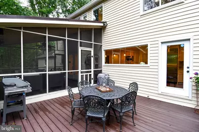 12134 Holly Knoll Circle, Great Falls, VA 22066 - Photo 12