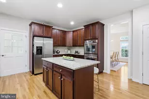 3009 Marshall St, Falls Church, VA 22042 - Photo 12