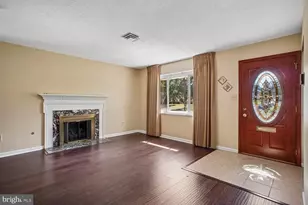 6216 Yellowstone Dr, Alexandria, VA 22312 - Photo 2