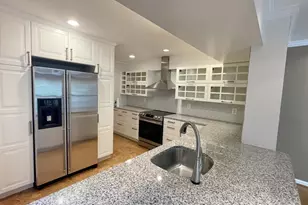 1819 Duffield Ln, Alexandria, VA 22307 - Photo 2