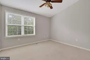 12825 Fair Briar Ln, Fairfax, VA 22033 - Photo 28