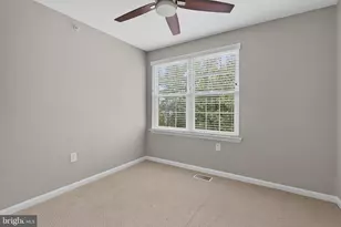 12825 Fair Briar Ln, Fairfax, VA 22033 - Photo 26
