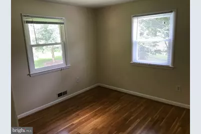 113 Kingsley Road SW, Vienna, VA 22180 - Photo 14