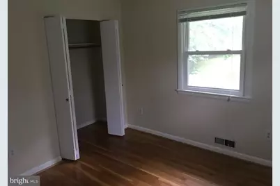 113 Kingsley Road SW, Vienna, VA 22180 - Photo 22