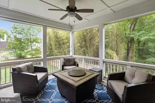 6619 Byrnes Dr, McLean, VA 22101 - Photo 6