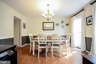 13527 Point Pleasant Dr, Chantilly, VA 20151 - Photo 12