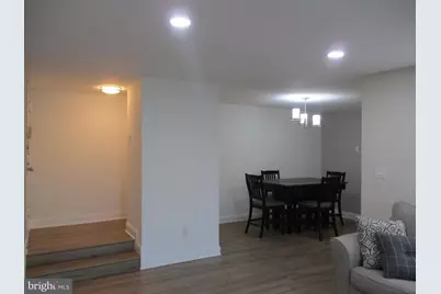 11252 Chestnut Grove Square #348, Reston, VA 20190 - Photo 4
