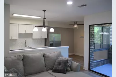 11252 Chestnut Grove Square #348, Reston, VA 20190 - Photo 12