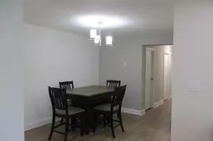 11252 Chestnut Grove Square, Reston, VA 20190 - Photo 14