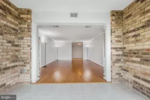 5904 Mt Eagle Dr, Alexandria, VA 22303 - Photo 12