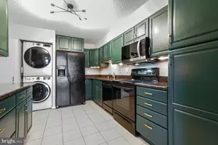5904 Mt Eagle Dr, Alexandria, VA 22303 - Photo 18