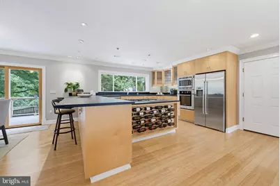 6342 Meriwether Lane, Springfield, VA 22150 - Photo 4