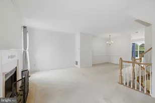 2449 Clover Field Cir, Herndon, VA 20171 - Photo 8