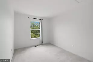 2449 Clover Field Cir, Herndon, VA 20171 - Photo 26