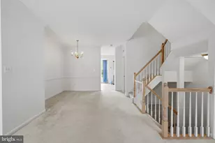 2449 Clover Field Cir, Herndon, VA 20171 - Photo 10