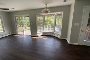 521 Beulah Road NE, Vienna, VA 22180 - Photo 2