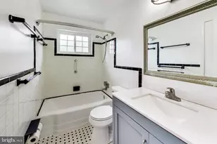 7215 Normandy Ln, Falls Church, VA 22042 - Photo 18