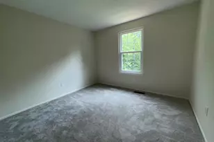 7679 Sheffield Village Ln, Lorton, VA 22079 - Photo 18