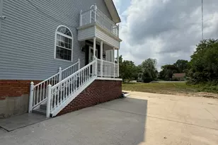 3001 Preston Ave, Alexandria, VA 22306 - Photo 2