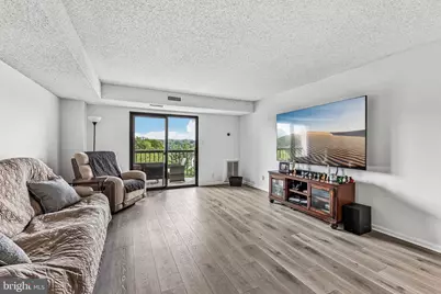 3800 Powell Lane #1004, Falls Church, VA 22041 - Photo 2