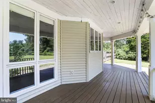 710 Parrish Farm Ln, Great Falls, VA 22066 - Photo 46