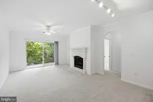 12933 Centre Park Cir, Herndon, VA 20171 - Photo 8