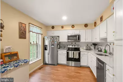 5633 Sutherland Court, Burke, VA 22015 - Photo 18