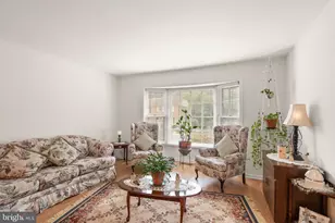 5633 Sutherland Ct, Burke, VA 22015 - Photo 8