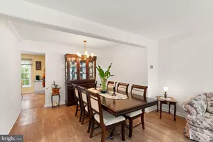 5633 Sutherland Ct, Burke, VA 22015 - Photo 14
