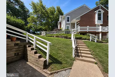 11150 Beaver Trail Court, Reston, VA 20191 - Photo 4