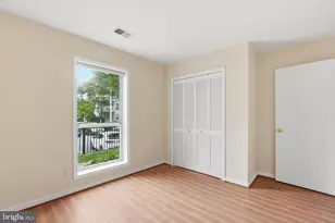 3176 Summit Square Dr, Oakton, VA 22124 - Photo 18