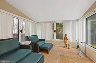 1008 Park Street SE, Vienna, VA 22180 - Photo 20