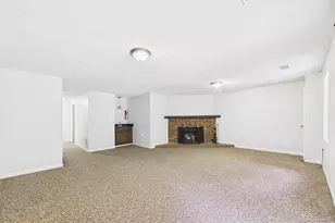 5971 Clerkenwell Ct, Burke, VA 22015 - Photo 24
