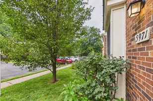 5971 Clerkenwell Ct, Burke, VA 22015 - Photo 4