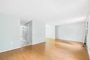5971 Clerkenwell Ct, Burke, VA 22015 - Photo 16
