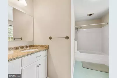 5250 Lewisham Road, Fairfax, VA 22030 - Photo 20