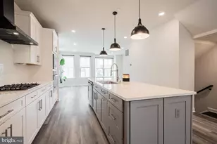 13001 Hattontown Square, Herndon, VA 20171 - Photo 20
