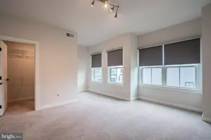 13001 Hattontown Square, Herndon, VA 20171 - Photo 34