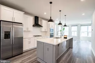 13001 Hattontown Square, Herndon, VA 20171 - Photo 16
