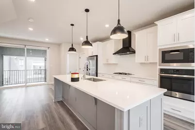13001 Hattontown Square, Herndon, VA 20171 - Photo 22