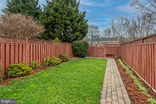 6063 Hardwick Pl, Falls Church, VA 22041 - Photo 46