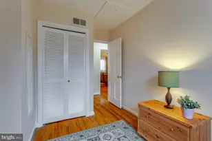 6063 Hardwick Pl, Falls Church, VA 22041 - Photo 32