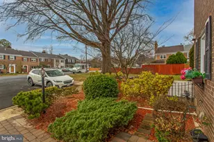 6063 Hardwick Pl, Falls Church, VA 22041 - Photo 52