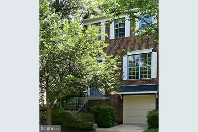 5855 Wye Oak Commons Court #33, Burke, VA 22015 - Photo 1