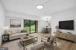 2316 Freetown Ct, Reston, VA 20191 - Photo 4